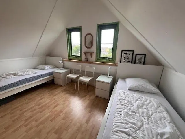 Semesterbostad Strandparel 081